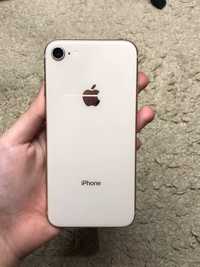 Продам Iphone 8 у відмінному стані