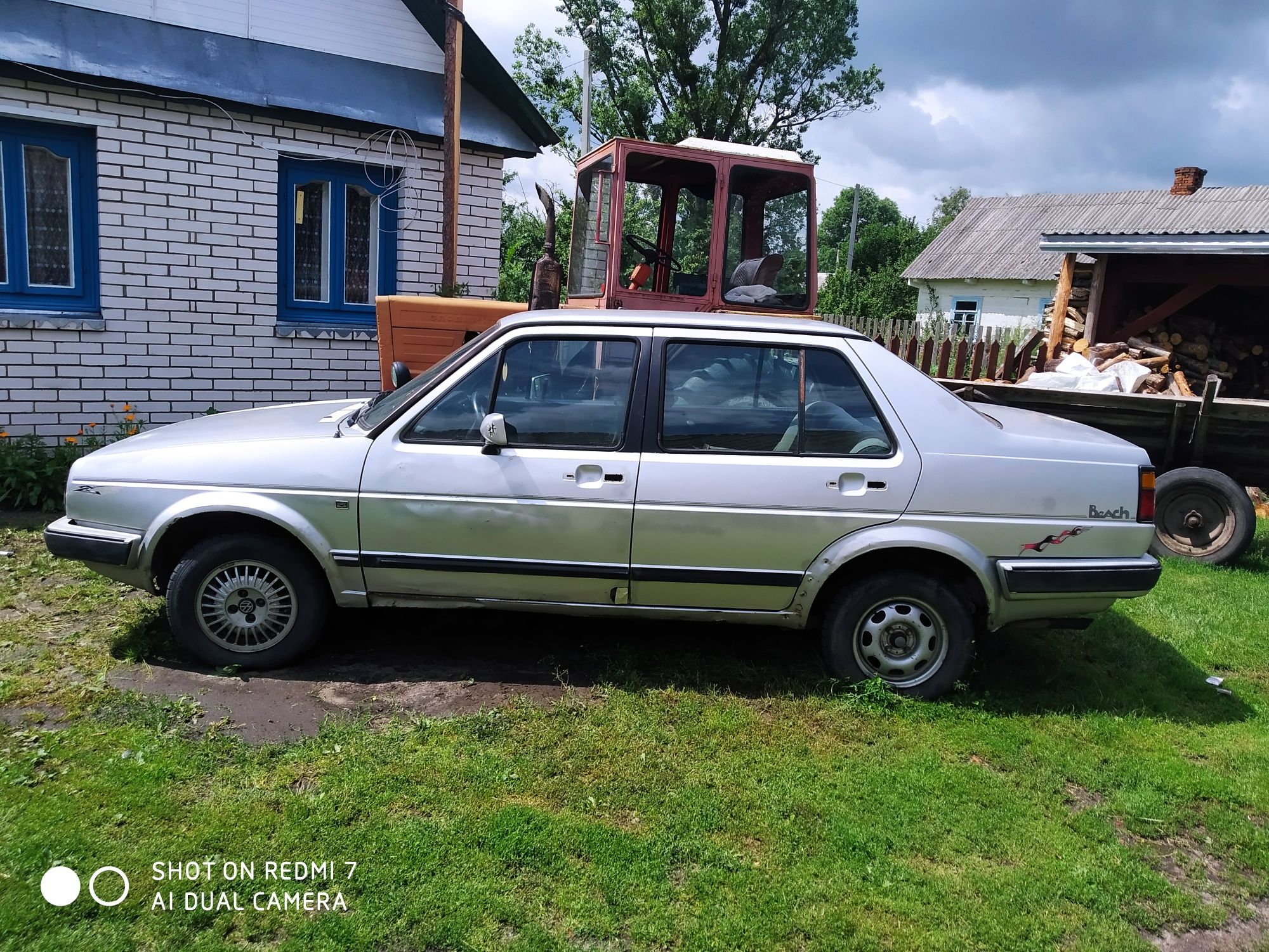 Продам фольцваген джета 1.3