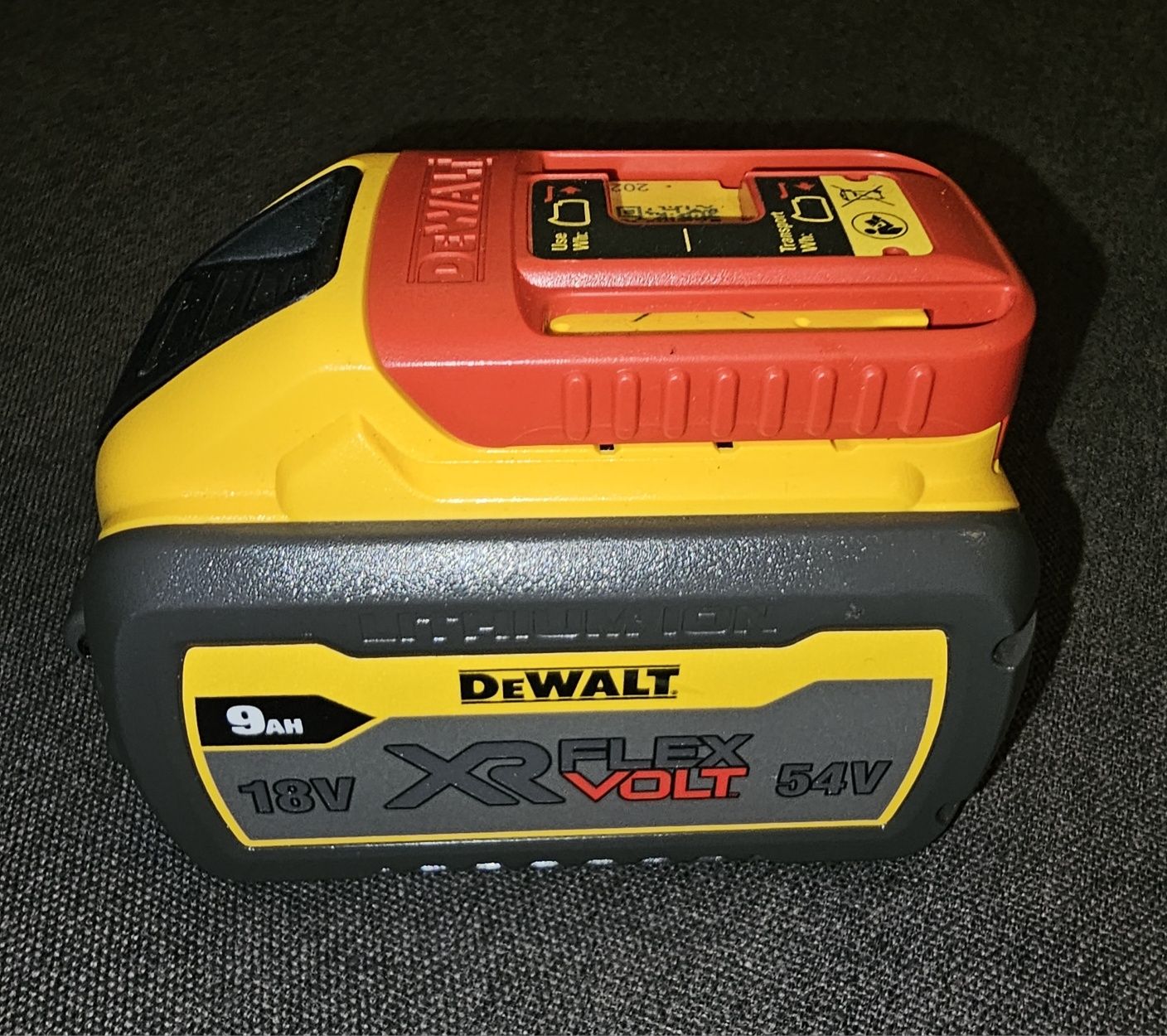 Akumulator Dewalt DCB547 18v / 54v XR FLEXVOLT 9.0ah DCB. Nowy