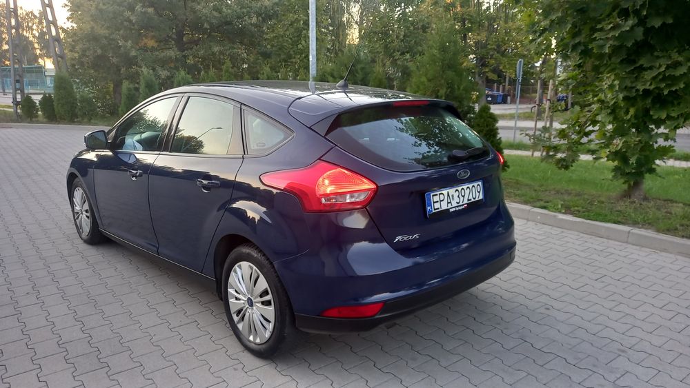 Focus  Rok 2017  Salon Polska FAK.  VAT  stan B.DOBRY   Zamiana
