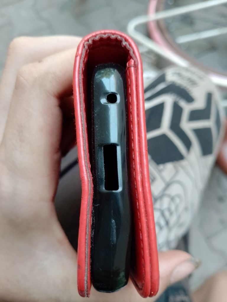 Sprzedam etui do Samsunga