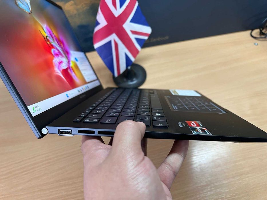 ASUS Zenbook UM3402YAR 14"IPS 2.5k Ryzen 5-7430U 16/512Gb підсвітка