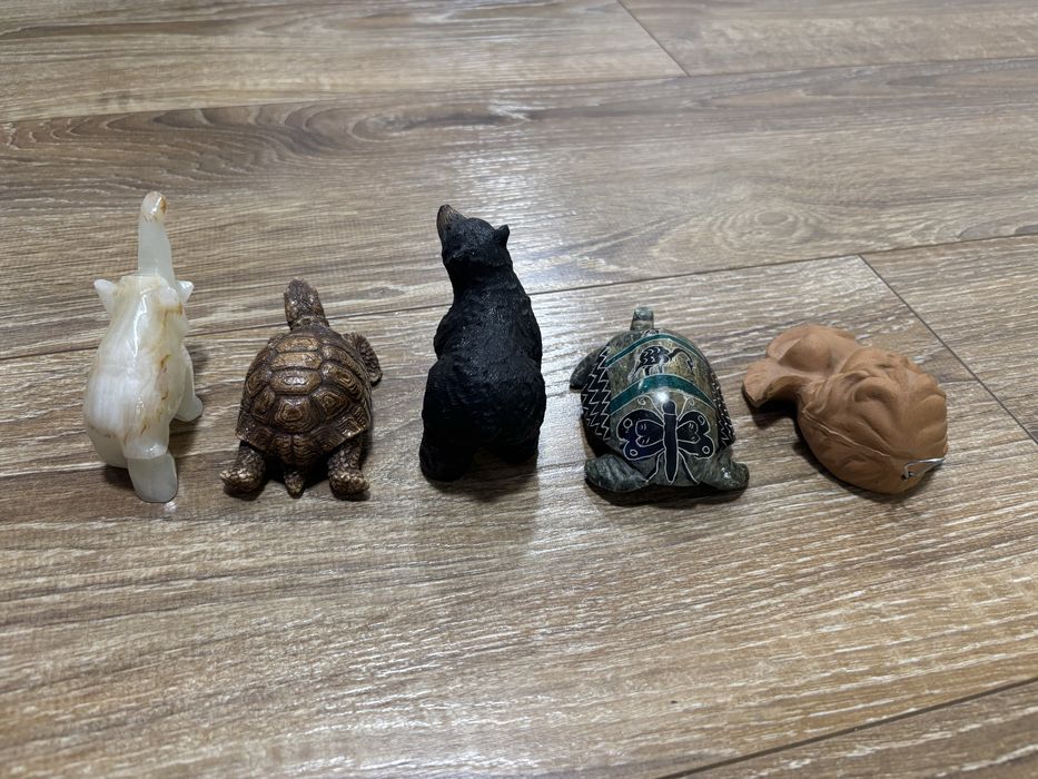 Zestaw ręcznie robionych figurek żółw, niedźwiedź, słoń, aniołek