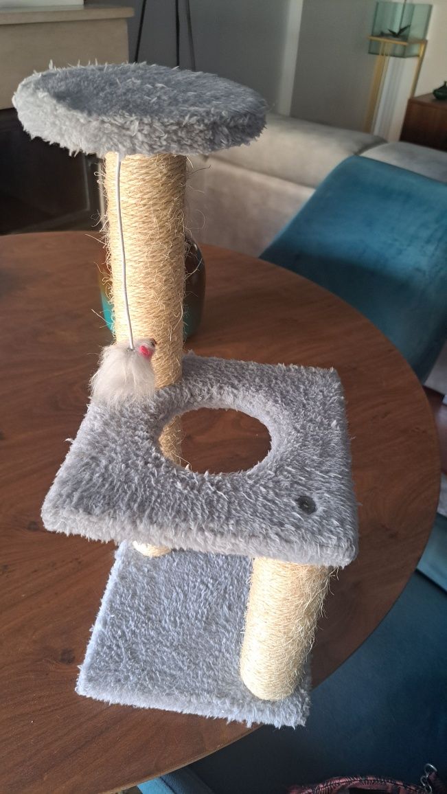 Vendo Arranhador Gatos