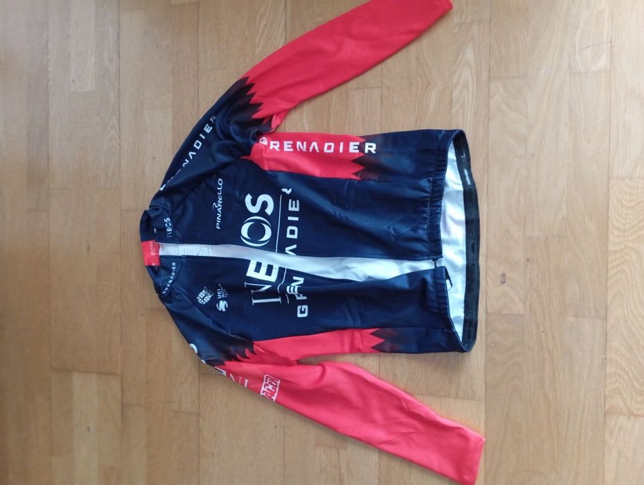 Equipamento de ciclismo novo