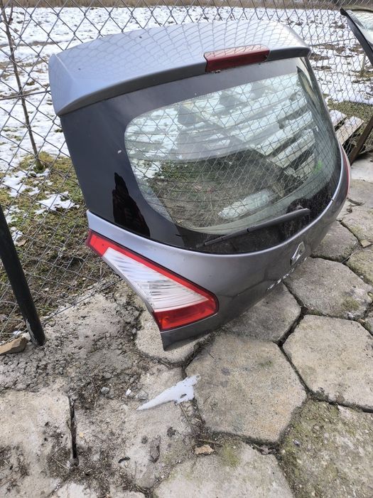 Renault Megane III klapa tylna HB