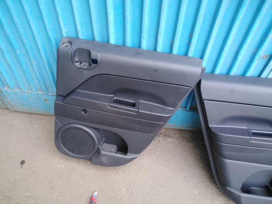 Карты и ручные стеклоподьемники Jeep compass patriot