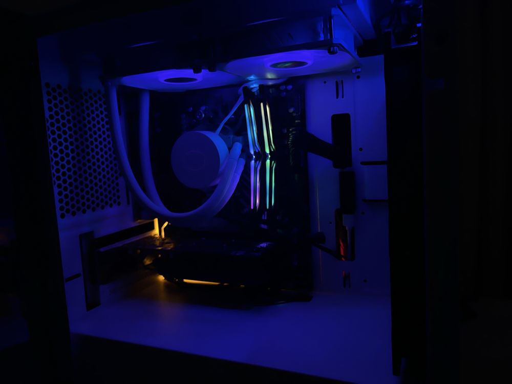 OPORTUNIDADE - PC Gamer Ryzen 5 5600