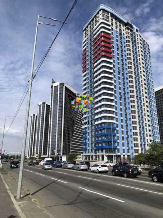 Продаж 1к квартири Дніпровська наб 17в ЖК Берег Дніпра