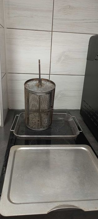 Rzadko używany, świetny piekarnik z funkcją gotowania 34/35 cm