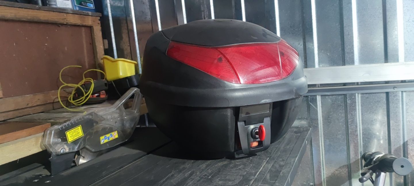 Kufer motocyklowy