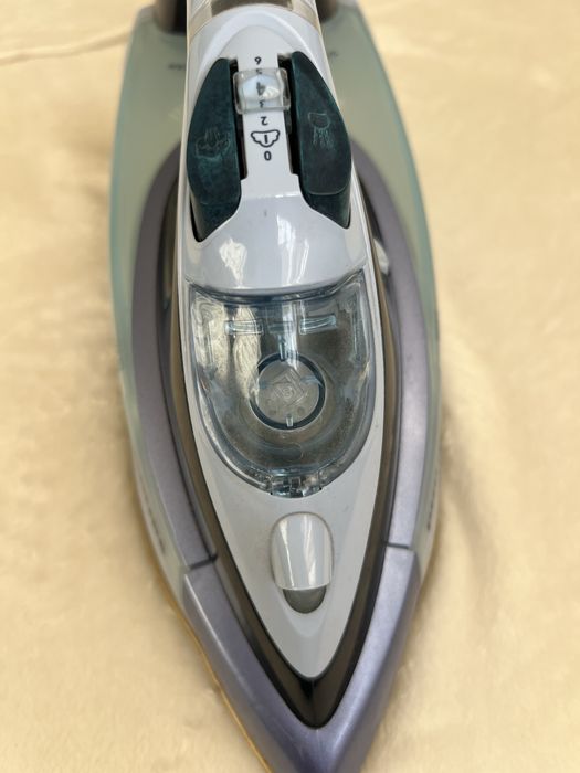 Утюг Philips Azur 4860