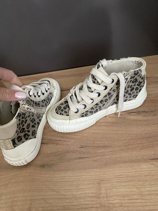 Хайтопи, черевики , кросівки на дівчинку 31 розмір zara