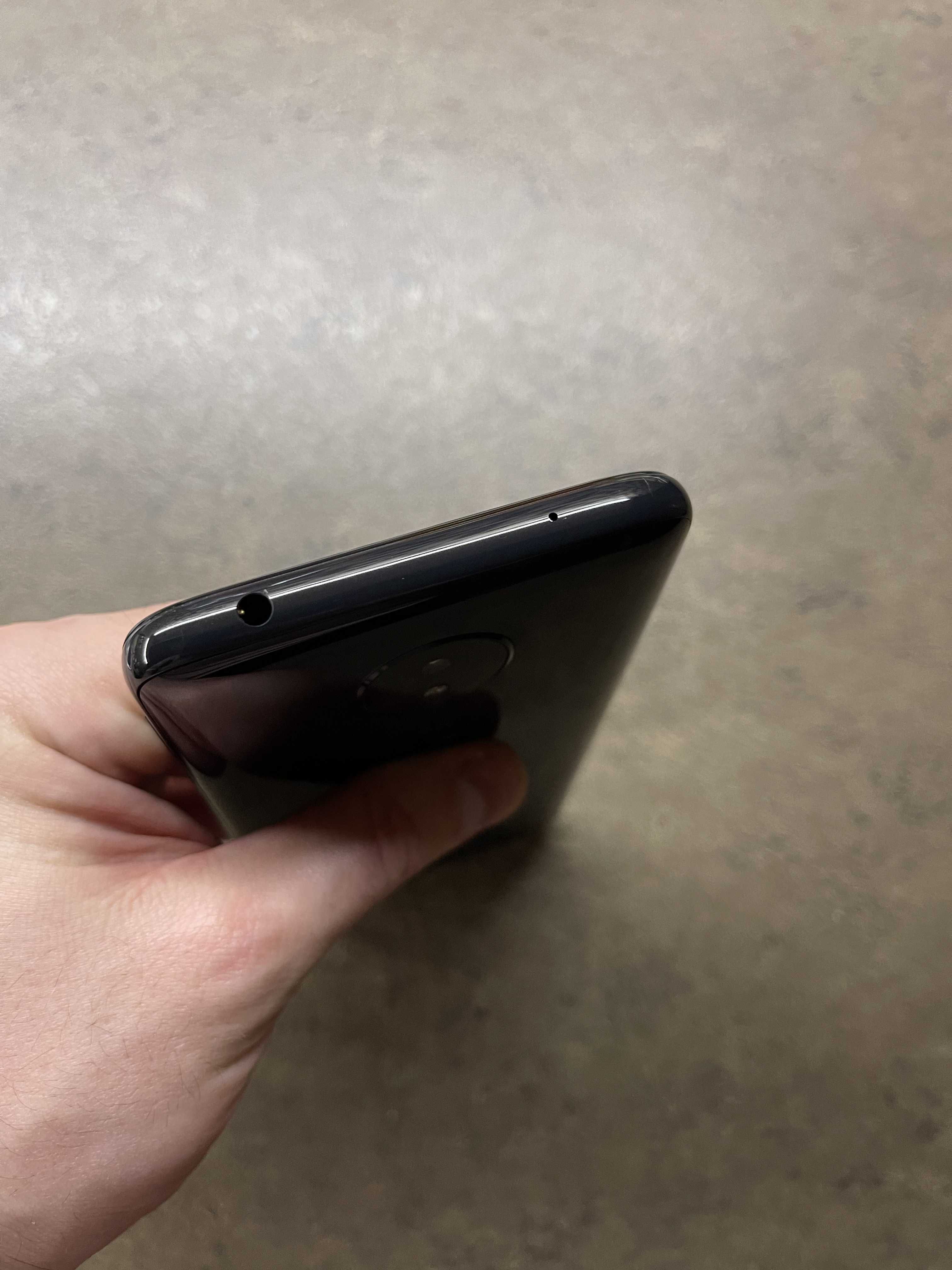 Смартфон Motorola Moto G7 Power Dual-SIM 4/64GB XT1955-4 Ceramic Black