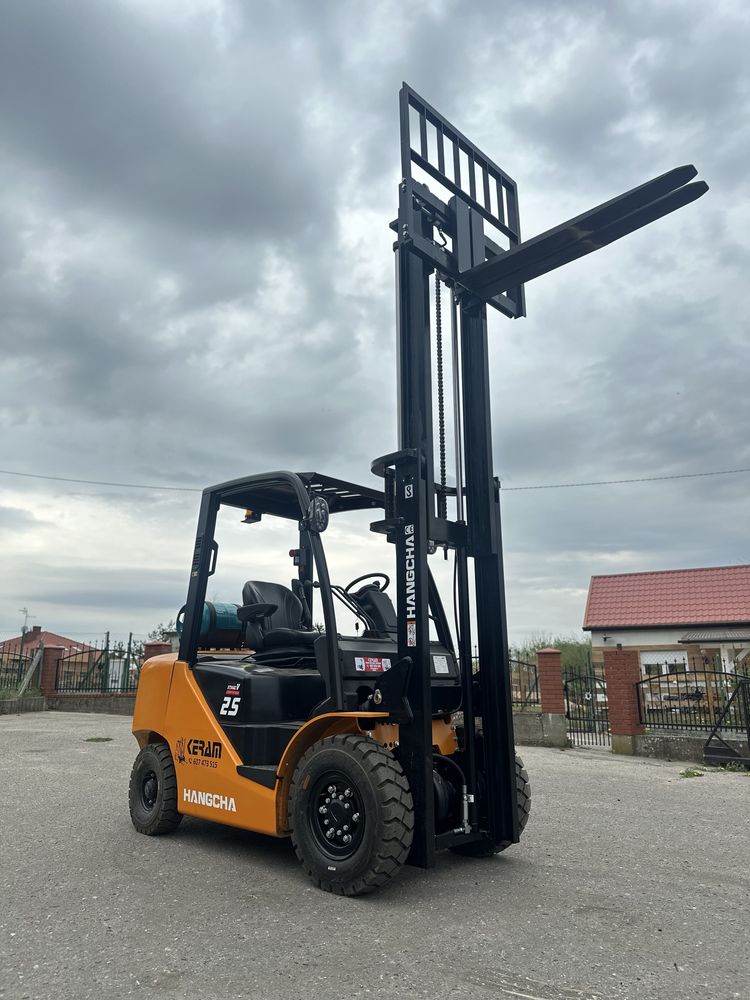 Nowy Wózek widłowy Hangcha 2,5 t