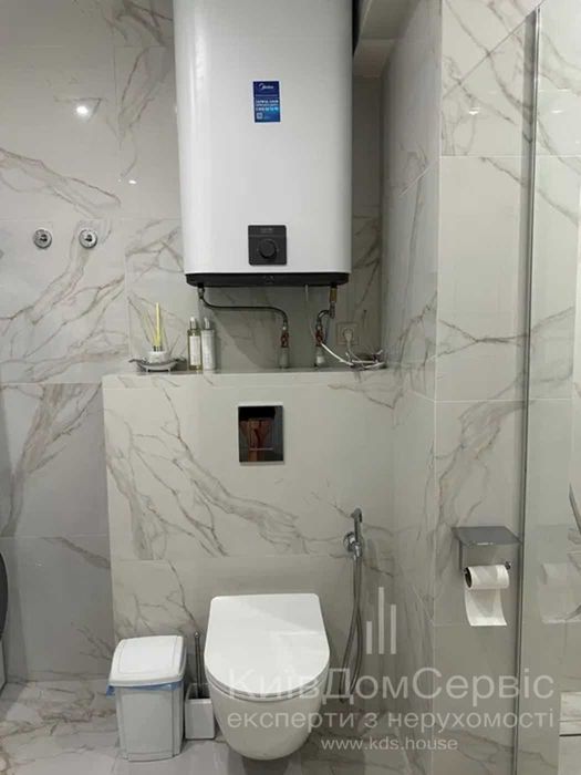 продаж 3 кім квартири жк Скандія