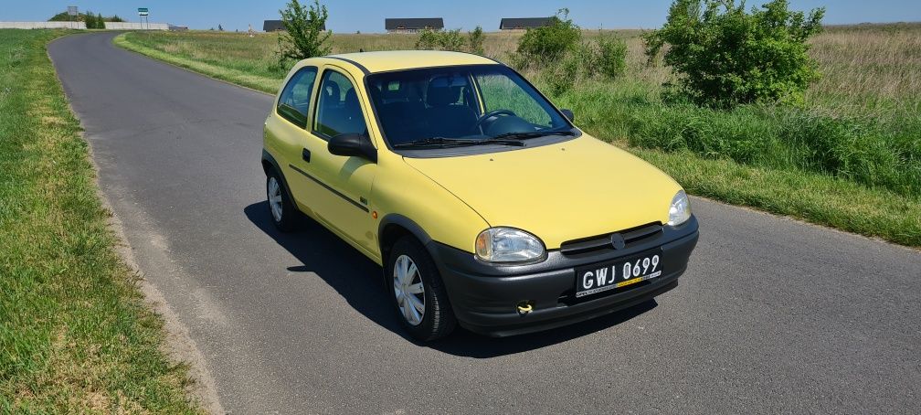 Opel Corsa B 1.4  60Ps 1996r. Pierwszy właściciel. Przebieg 83 Tys