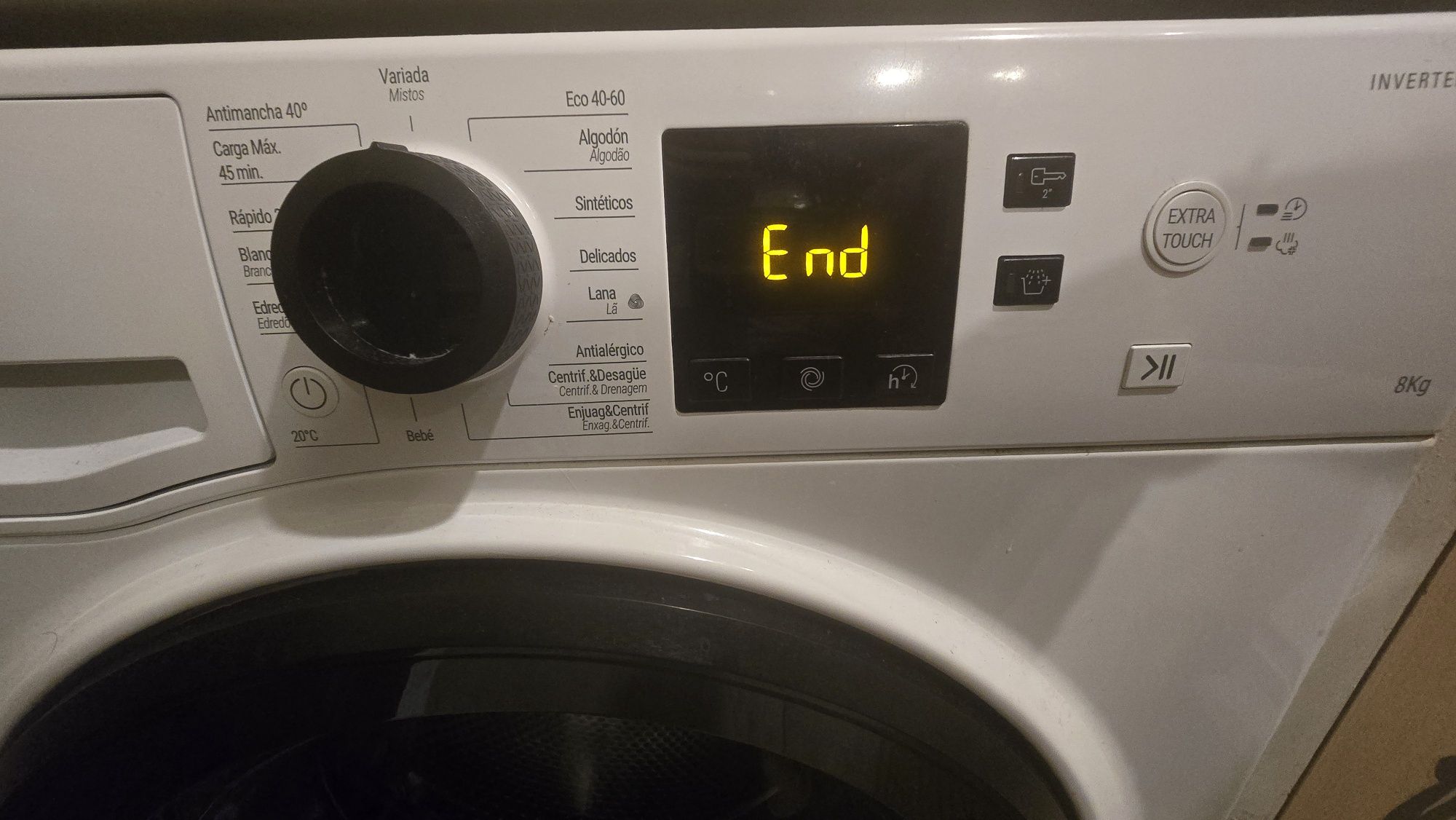 Máquina lavar Roupa hotpoint 8kg