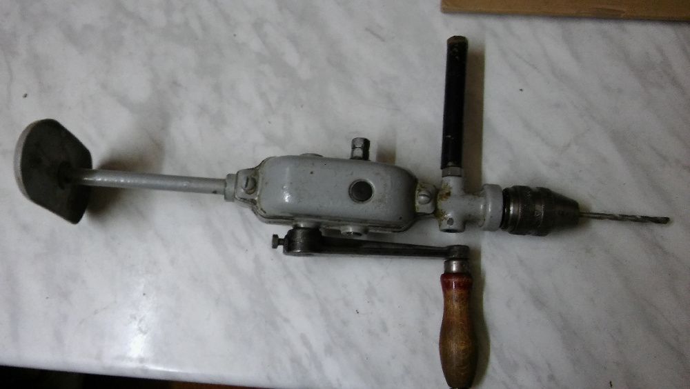 VIS PWWe10 Wiertarka Ręczna Korbowa