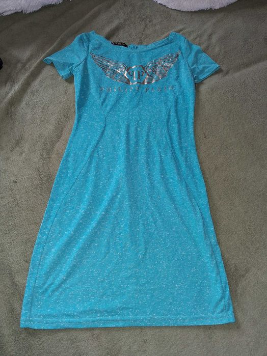 Сукні безкоштовно