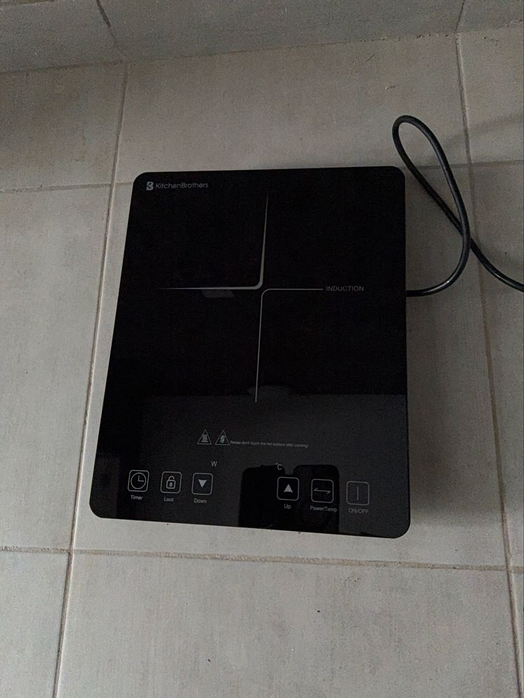 Індукційна плита Amzchef 2000w