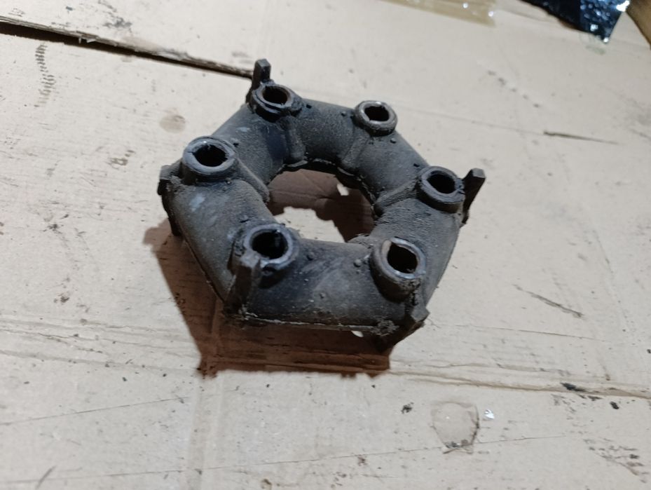 Guma dystans zabierak mostu wału polonez borewicz FSO