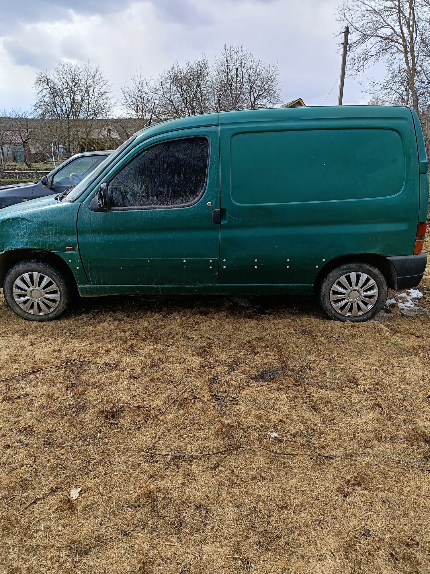 Пежо партнер Peugeot Partner 2000 1,4 розборка двигун мотор коробка