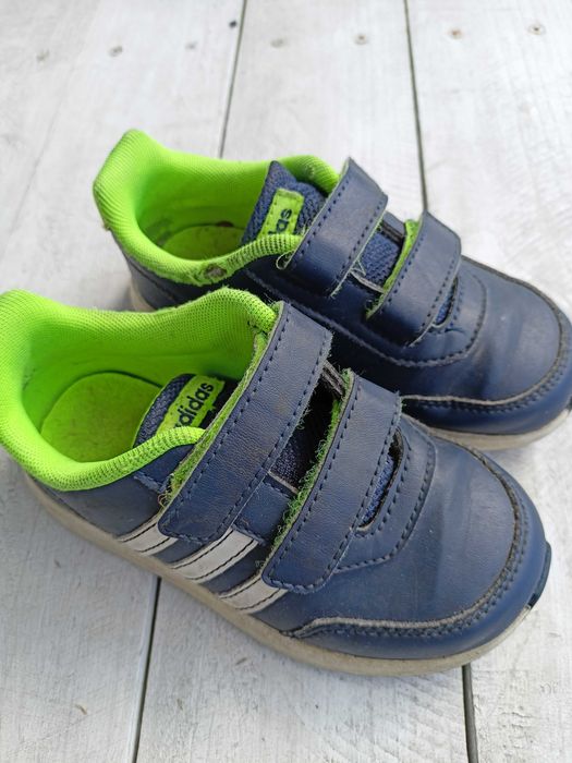 Buty sportowe Adidas rozmiar 26