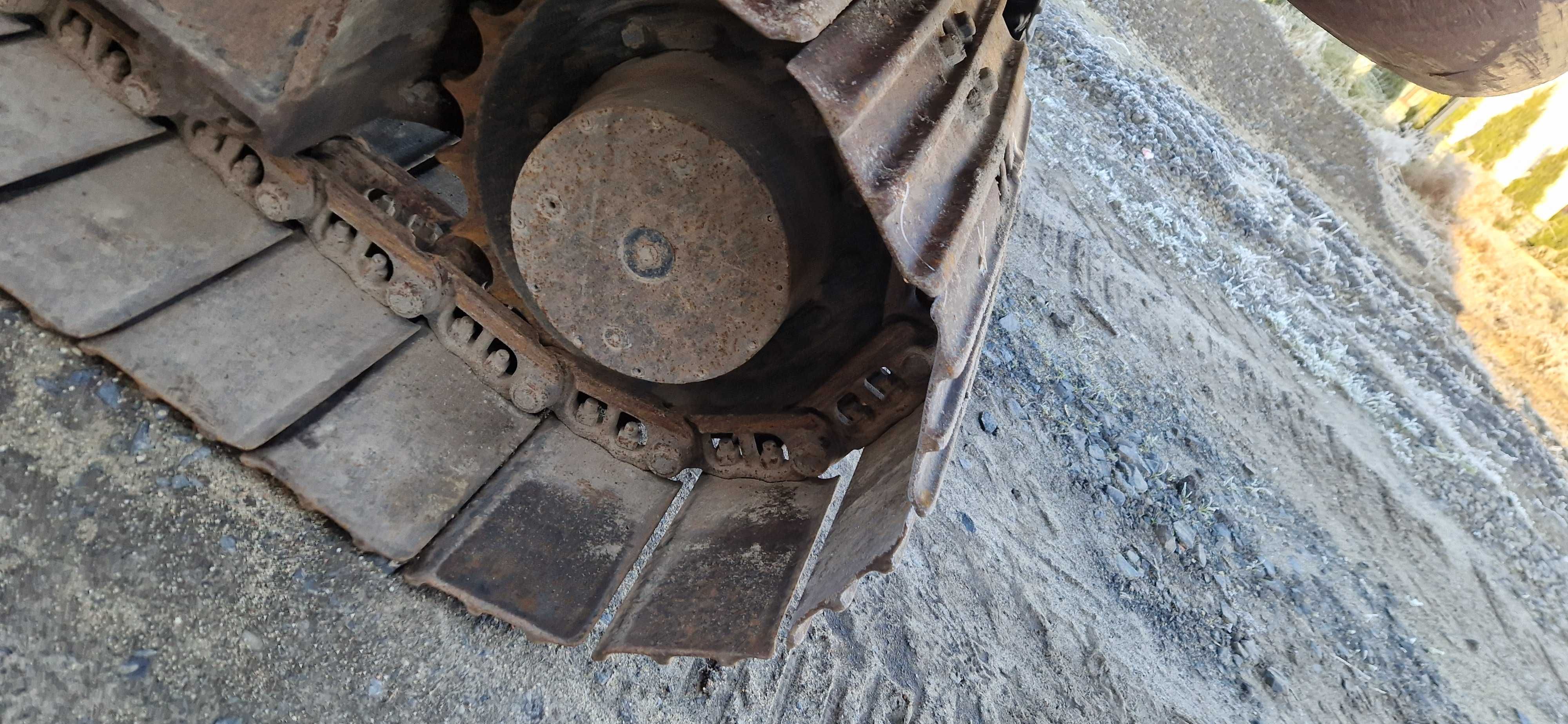 koparka komatsu pc 130-6 łyżka i szybko złącze hydrauliczne części