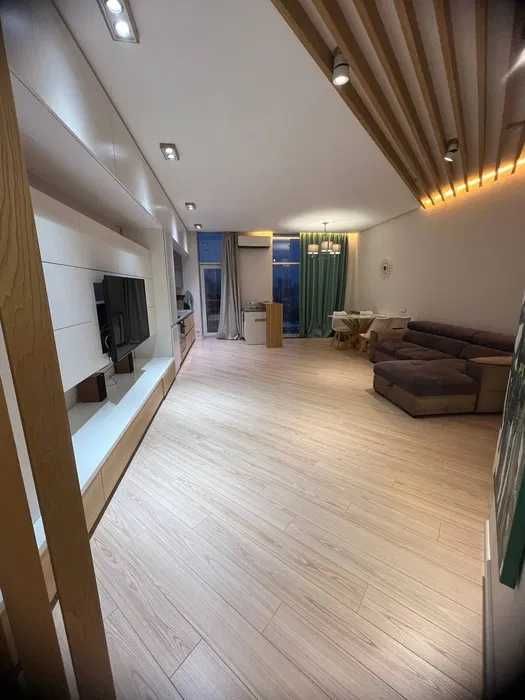 D1C Продам 4х комн. квартиру в новострое ЖК Ультра. Цена с паркингом!