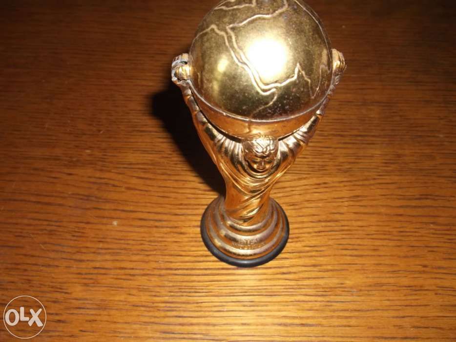 Troféu campeão do mundo-Isqueiro
