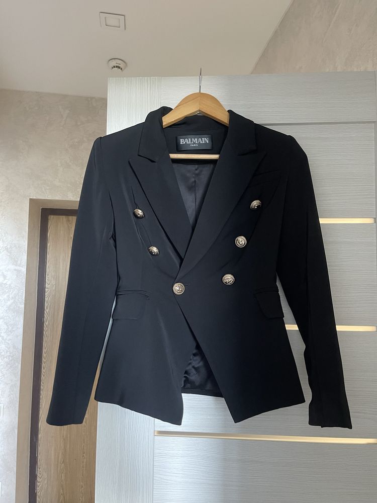 Чорний Піджак Balmain XS/ S