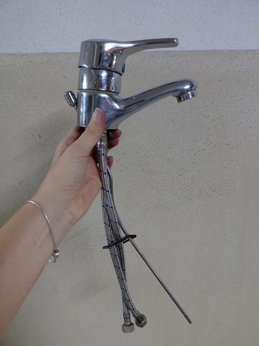 Torneira ROCA como nova