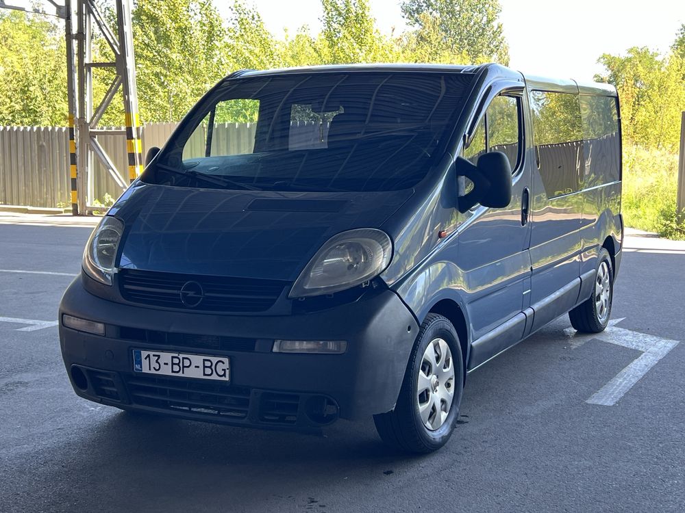 Opel Vivaro 2.5 Дизель, Груз/Пасс. Long. Trafic.