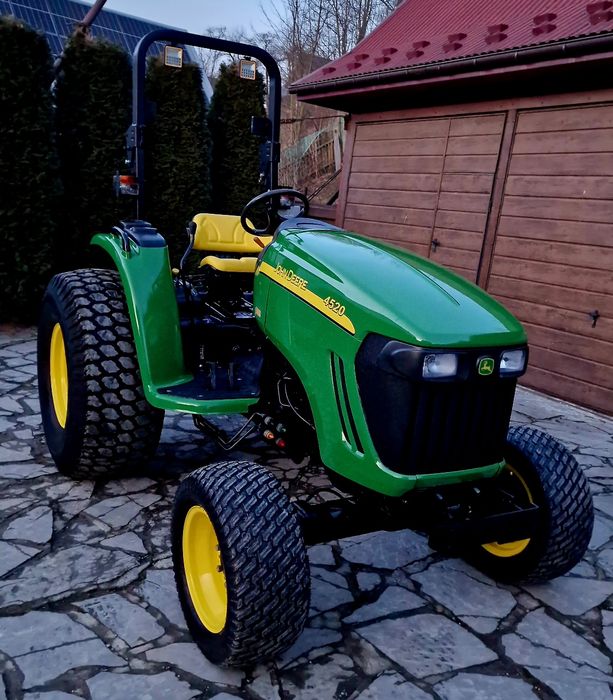 John Deere 4520 4x4 E-hydro