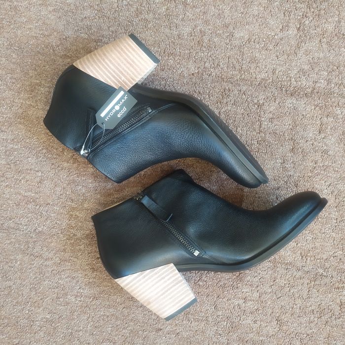 41,42.Стильні та вишукані ботильйони Eccо Shape 55 Western Boot