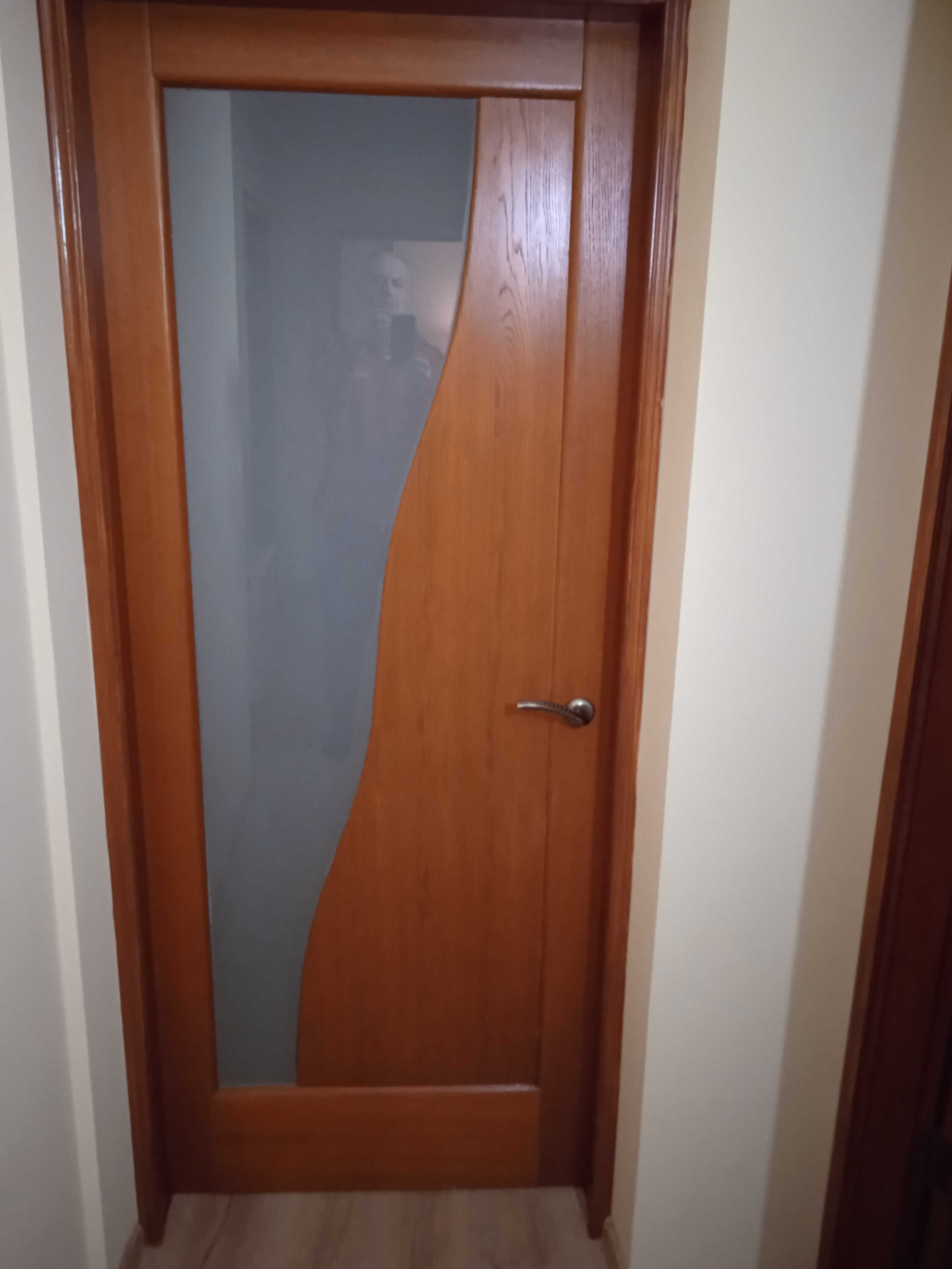 Двері міжкімнатні нові.