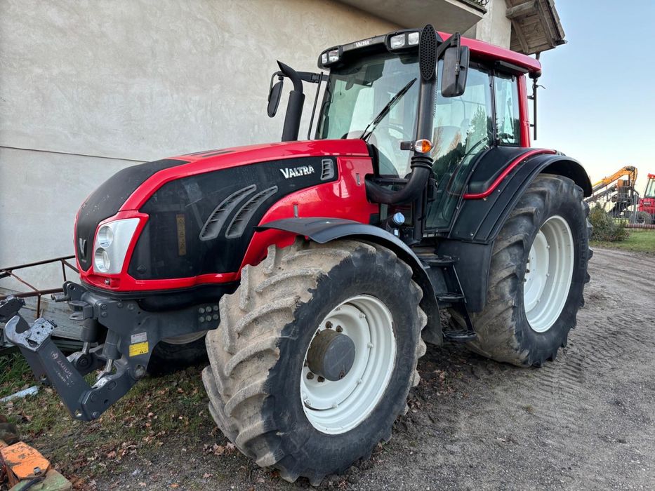 Ciagnik lesny, rolniczy valtra t193