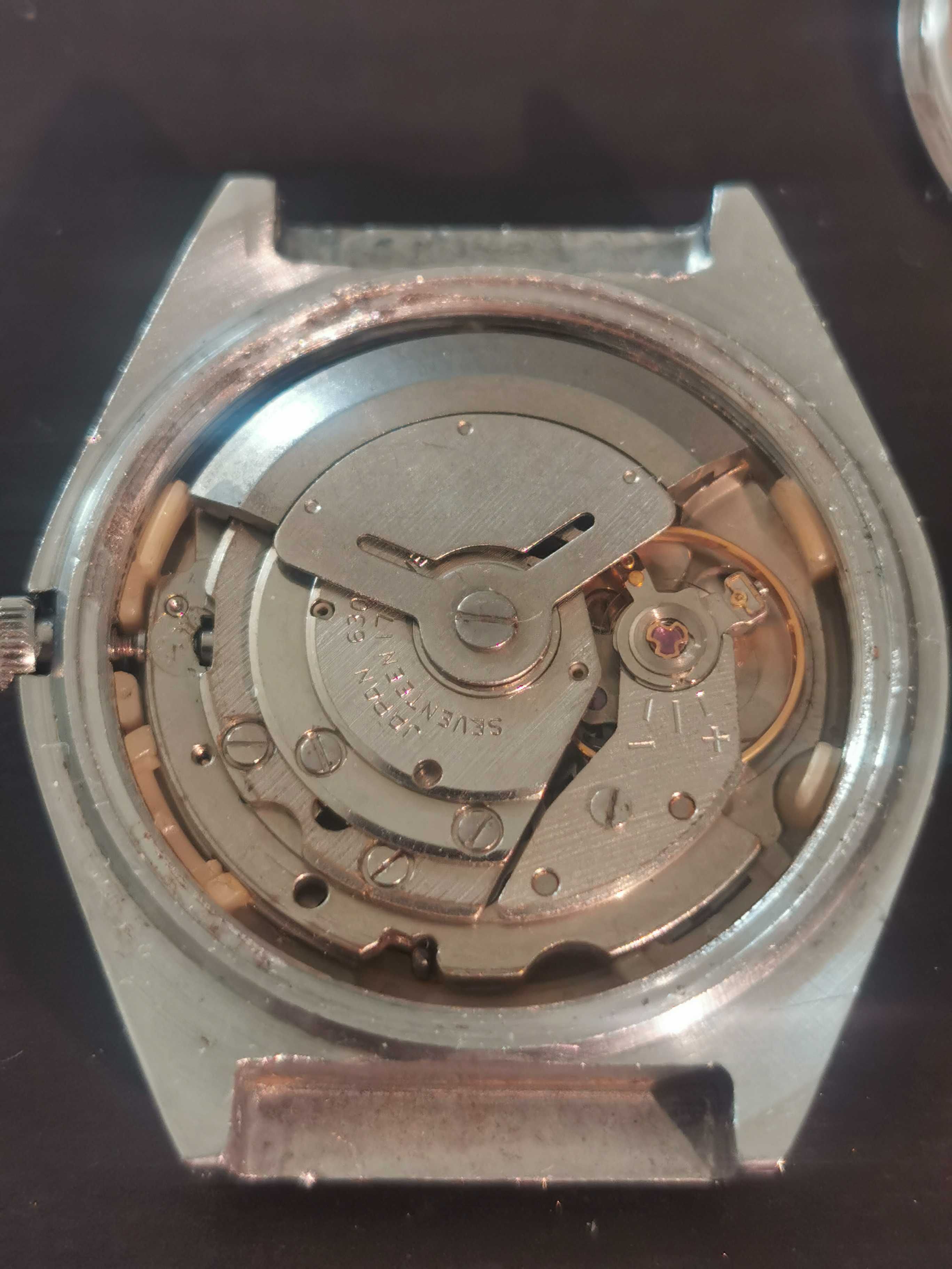 Seiko Automático, anos 70 - Diâmetro 37 mm.