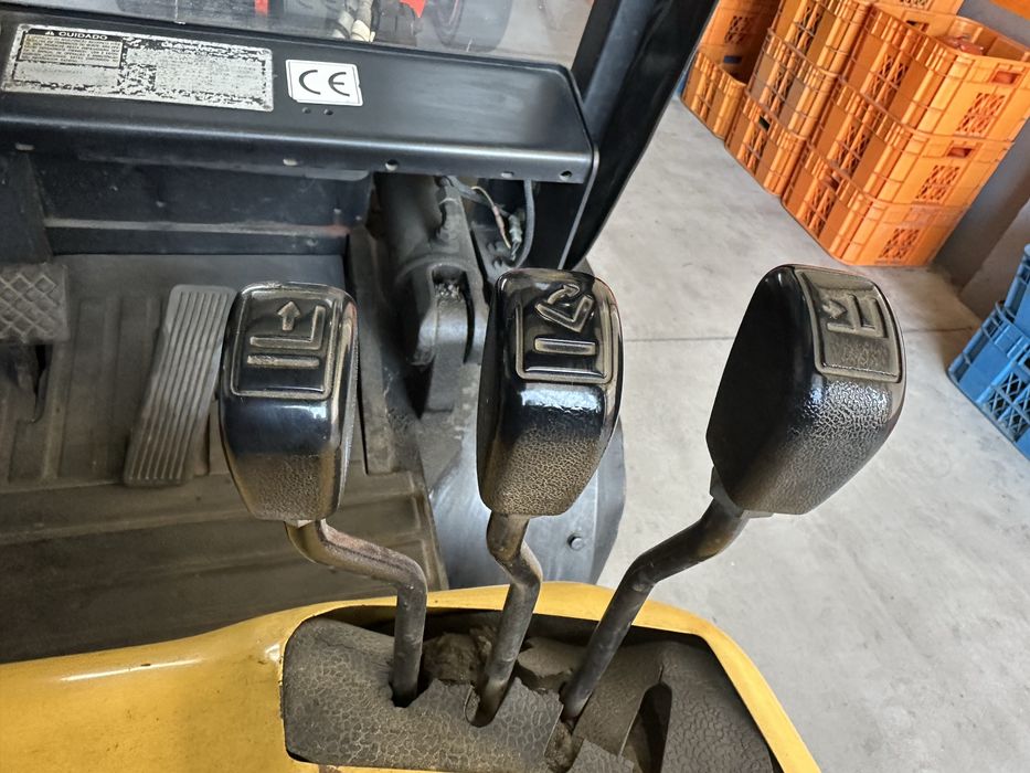 Empilhador 4,5 ton