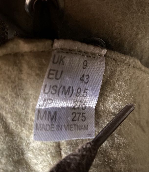 Продам мужские ботинки Helly Hansen