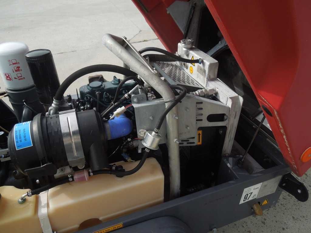 Kompresor DIESEL ATLAS COPCO XAS 38 maszyna po serwisie