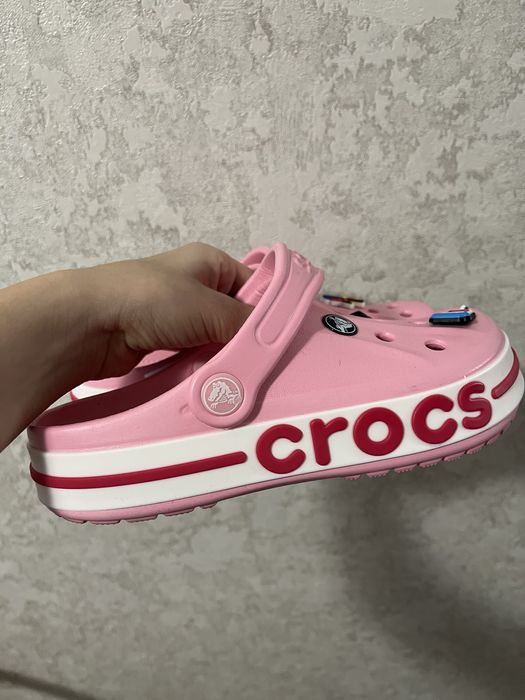 Продам Crocs 35 розмір