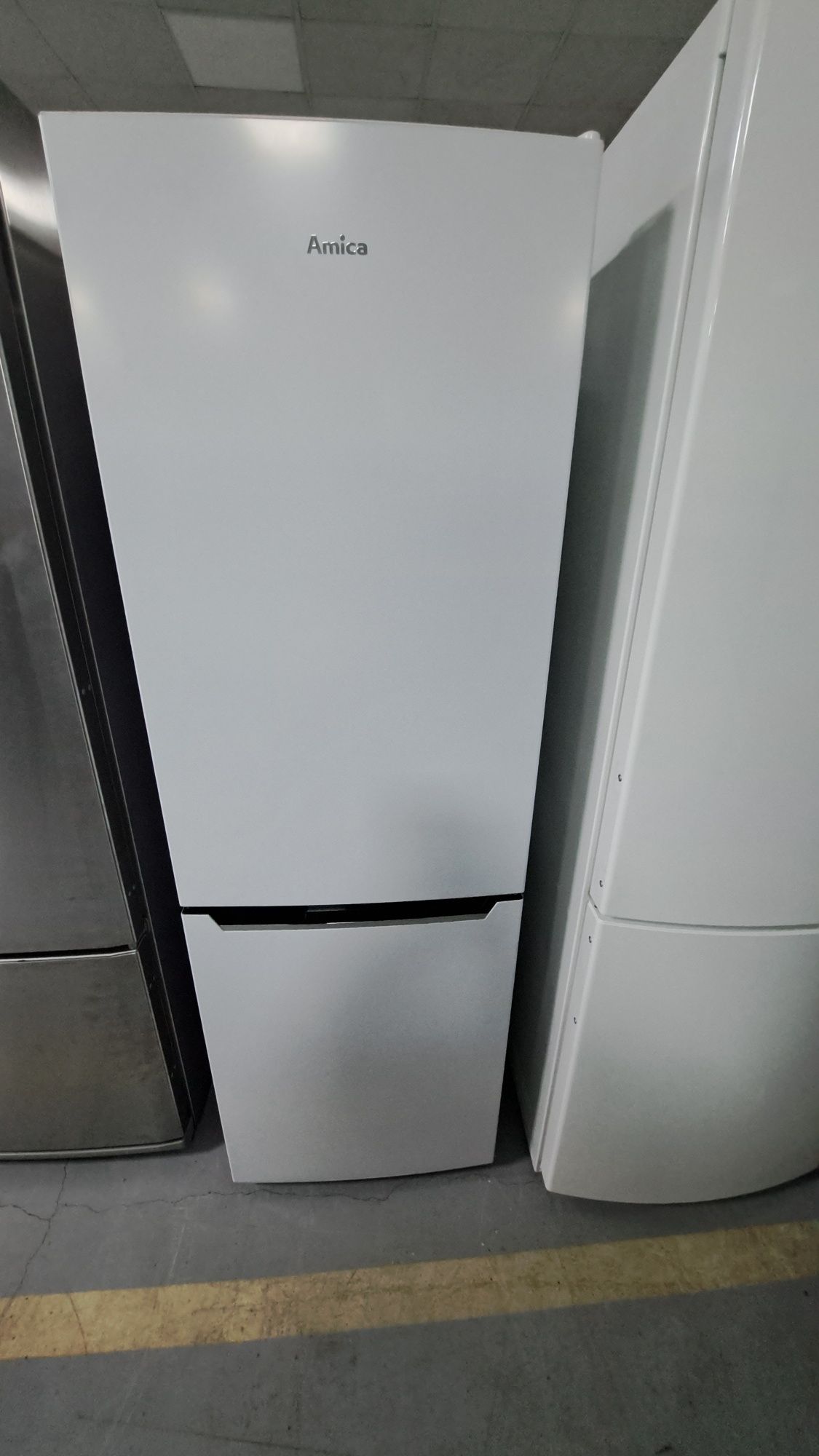 Холодильник Panasonic nds65 срібний високий nofrost