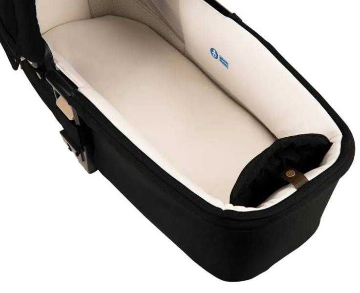 [OUTLET] Nuna Mixx Next Gondola Riveted Magnetic
