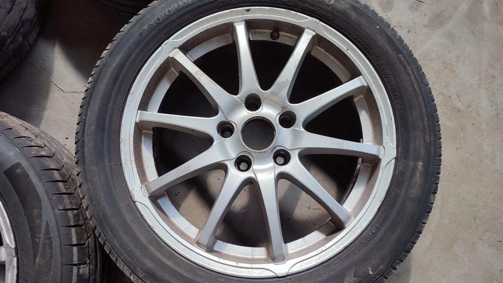 Mazda 6 GG felgi aluminiowe 17 5x114,3 ET48 + opony letnie