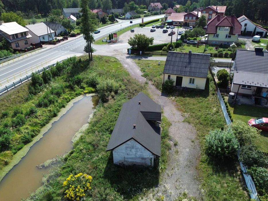 Gospodarstwo przy rzeczce