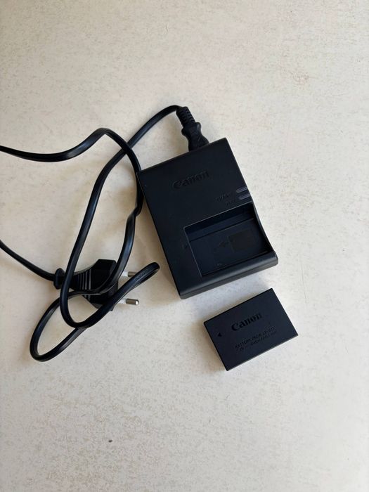 Canon EOS 800D + об'єктив 50 мм 1.8