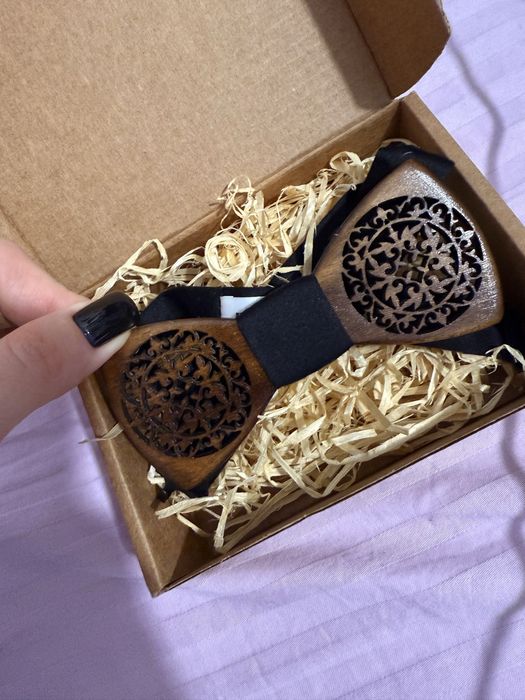 Деревянная бабочка