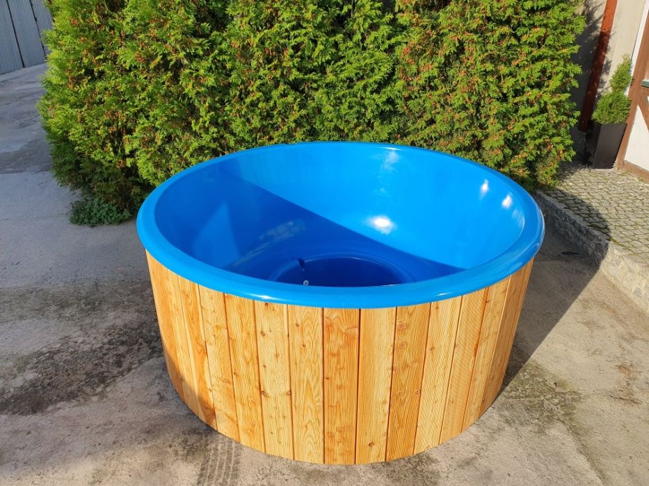 Niecka Balia Bania Ruska Jacuzzi Basen Zbiornik na wodę Wanna